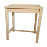 Children's desk