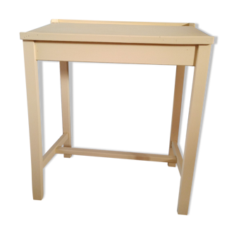 Children's desk