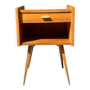 Table de chevet, travailleuse - pieds