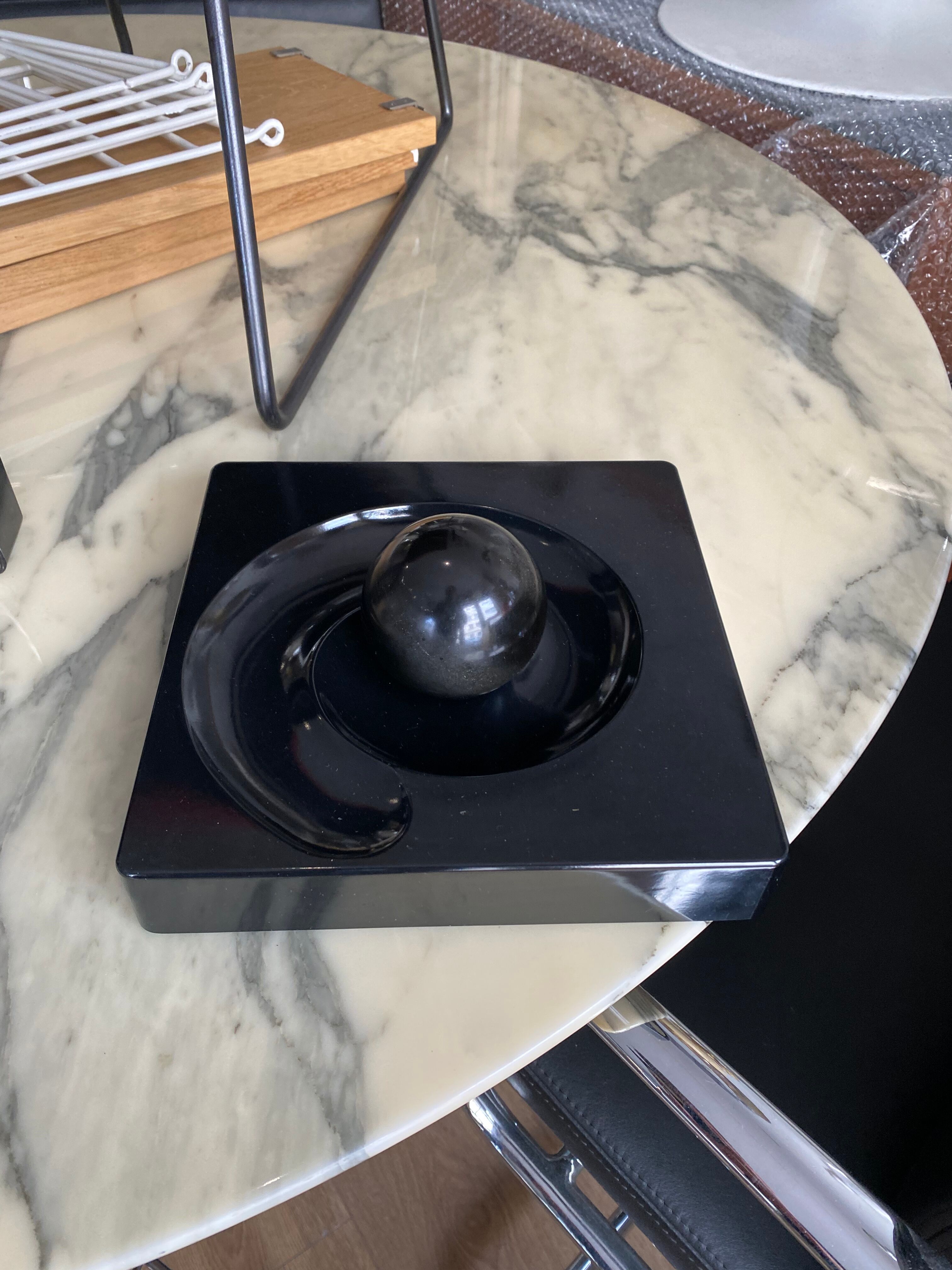 Spyros ashtray by Eleonore Peduzzi Riva for Artemide 1970