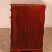 Commode d'époque George III En Acajou avec tirette - 18° Siècle