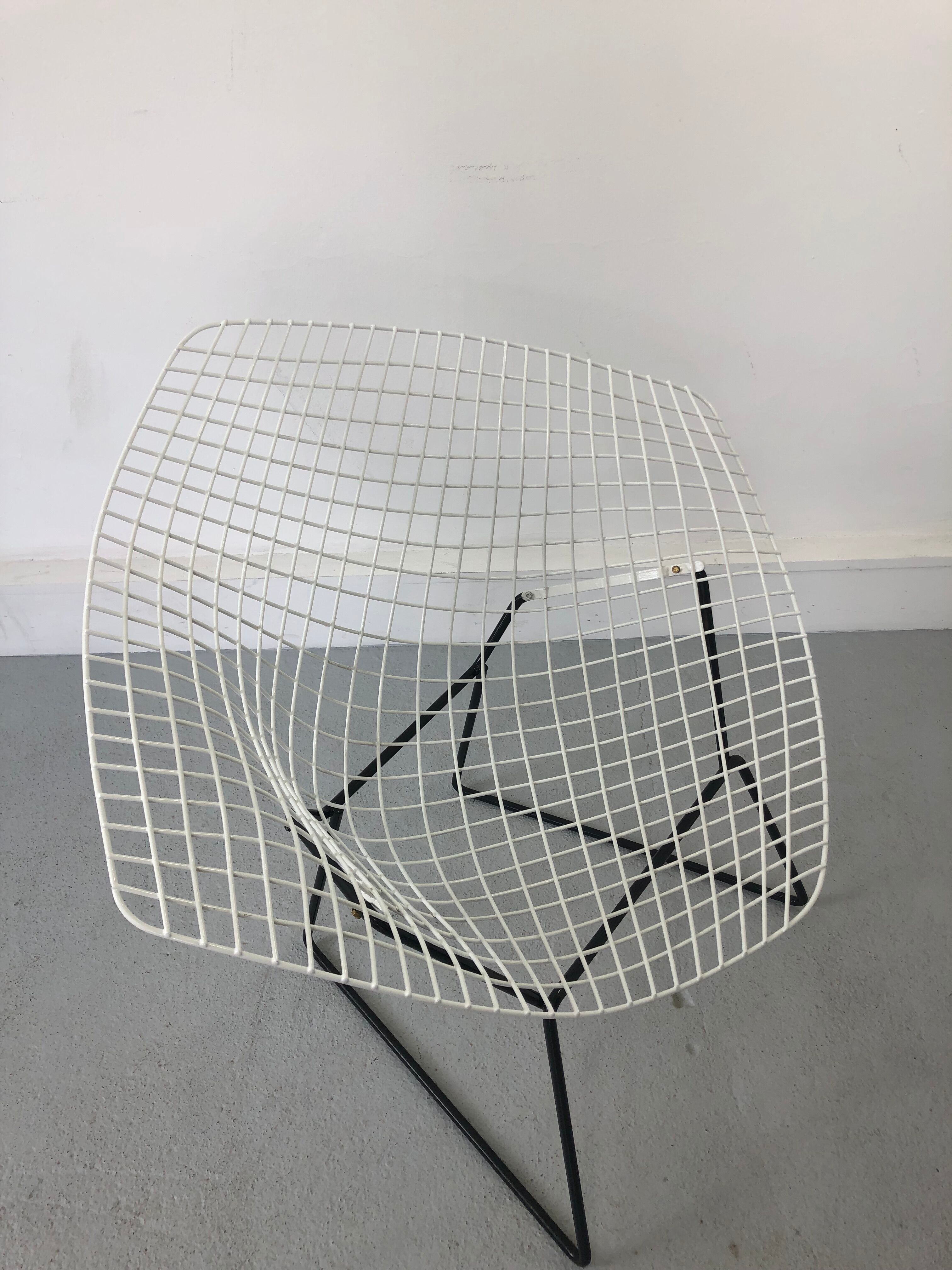 Vintage Diamond 421 Lounge Chair by Harry Bertoia for Knoll International