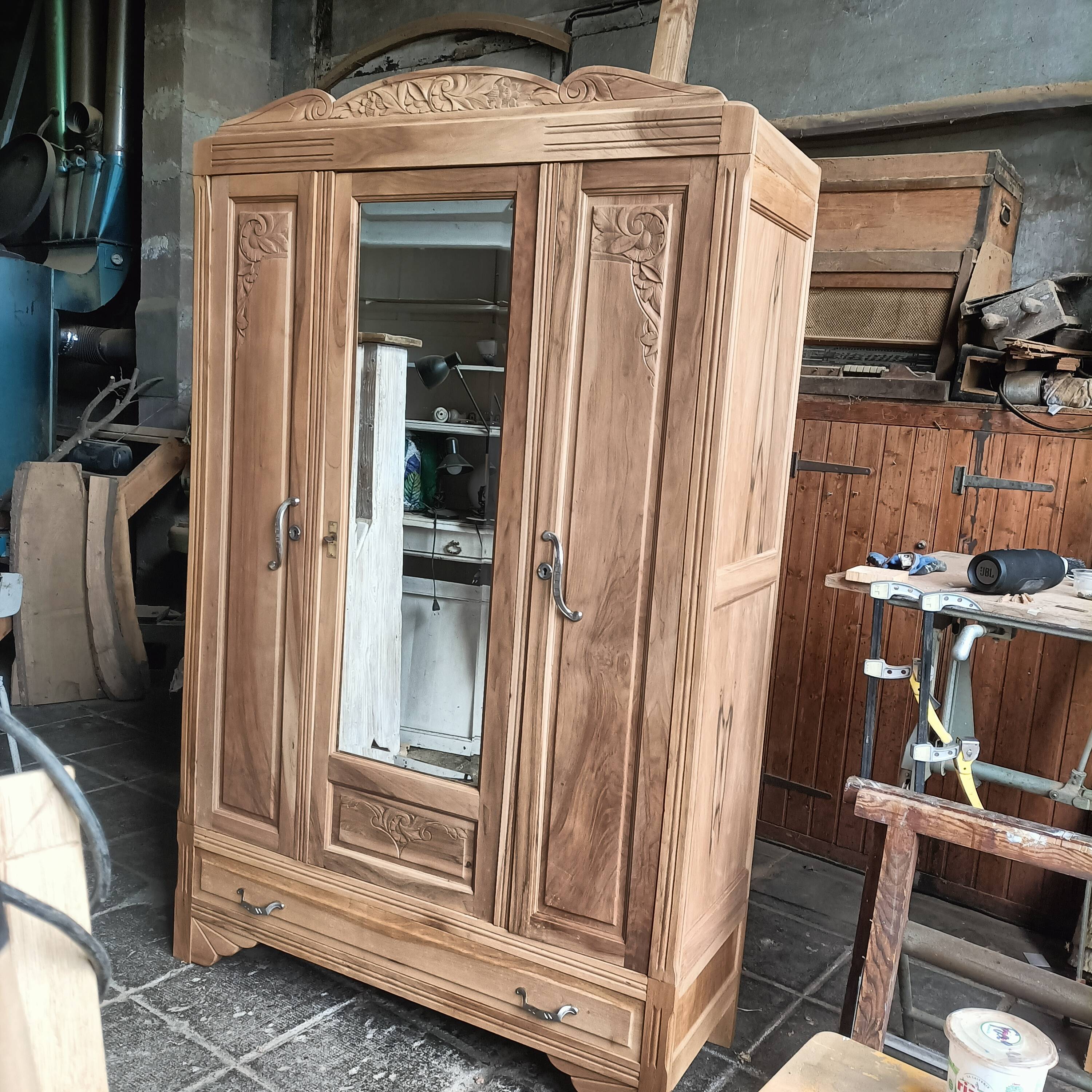 Armoire Art Déco