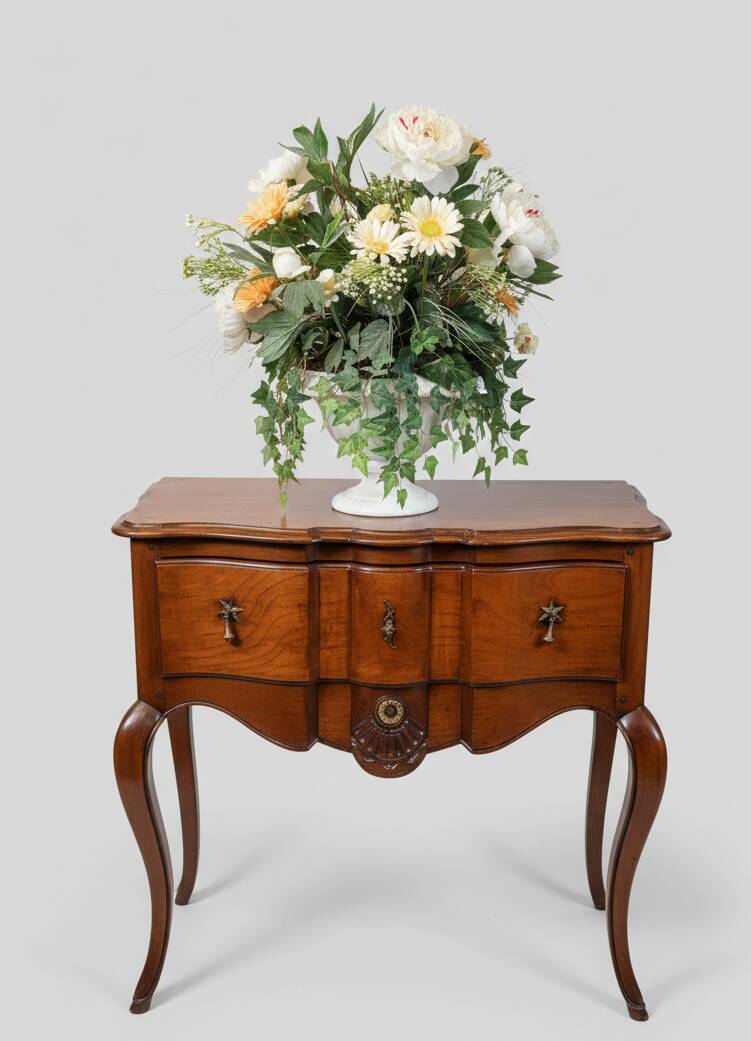 Commode dite Perruquière, Style Louis XV