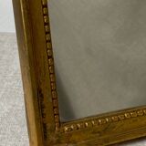 Miroir vintage en bois à poser ou à suspendre de couleur dorée