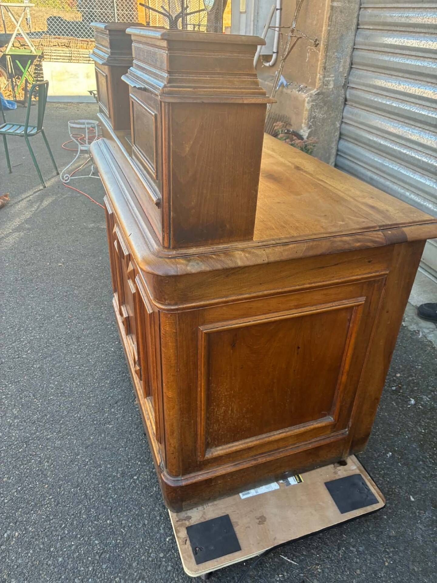 Meuble comptoir de pharmacie