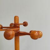 Reiner Daumiller solid pine coat rack