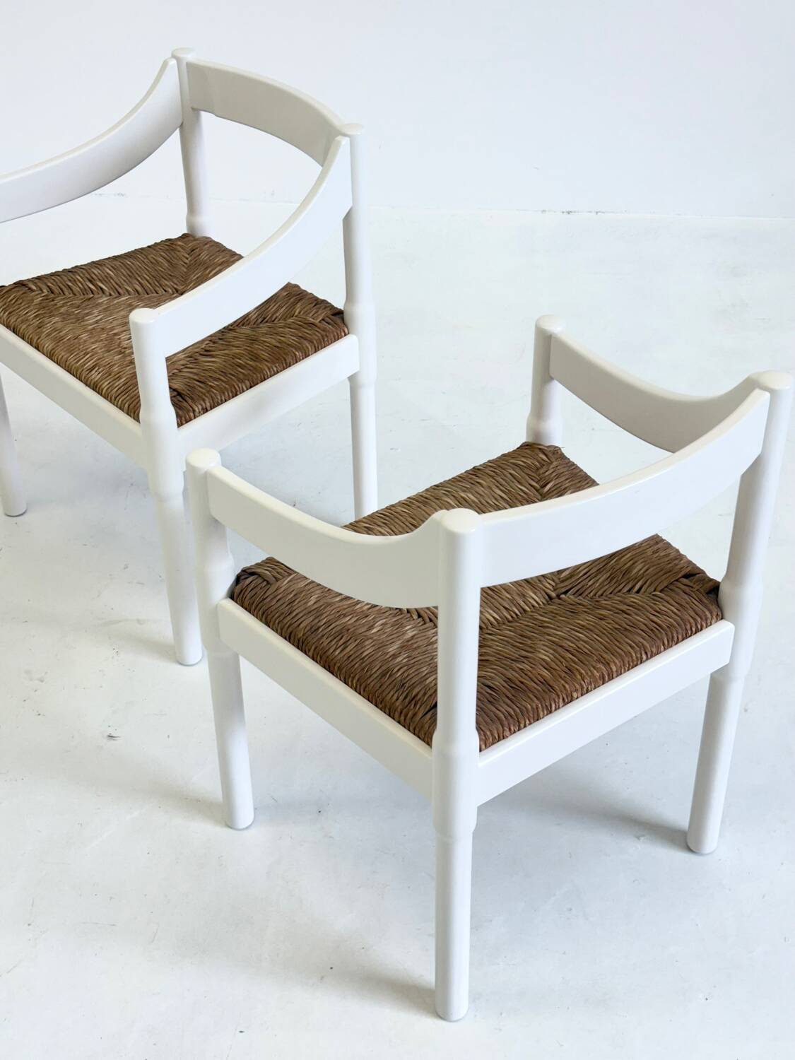 Ensemble de 4 chaises Carimate de Vico Magistretti