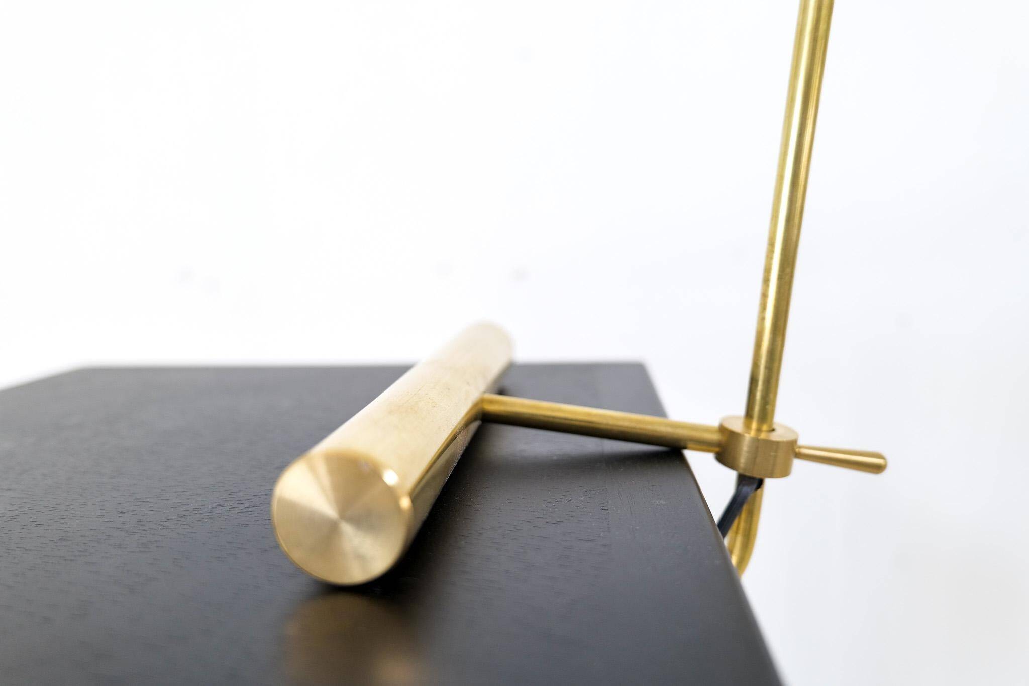 Modern Italian Table Lamp in Brass and Metal, Stilnovo Style