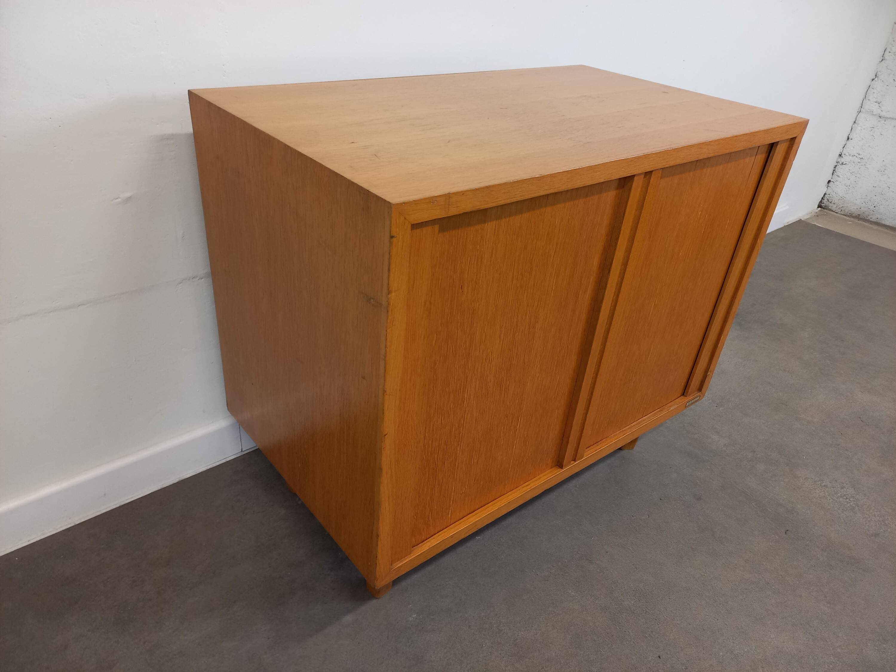 Meuble de rangement scandinave Burwood