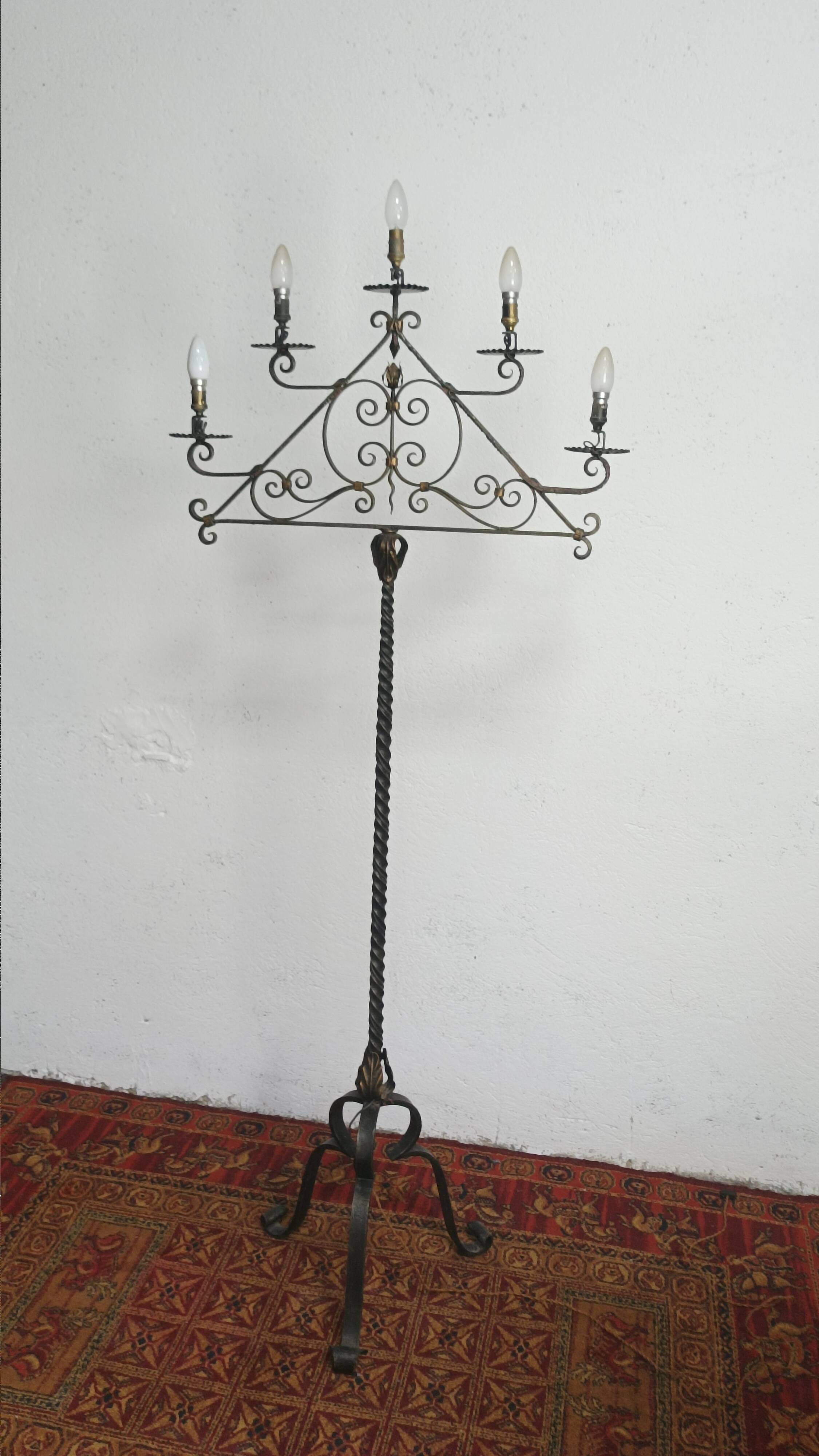 Wrought iron floor lamp with 5 light arms, 1940