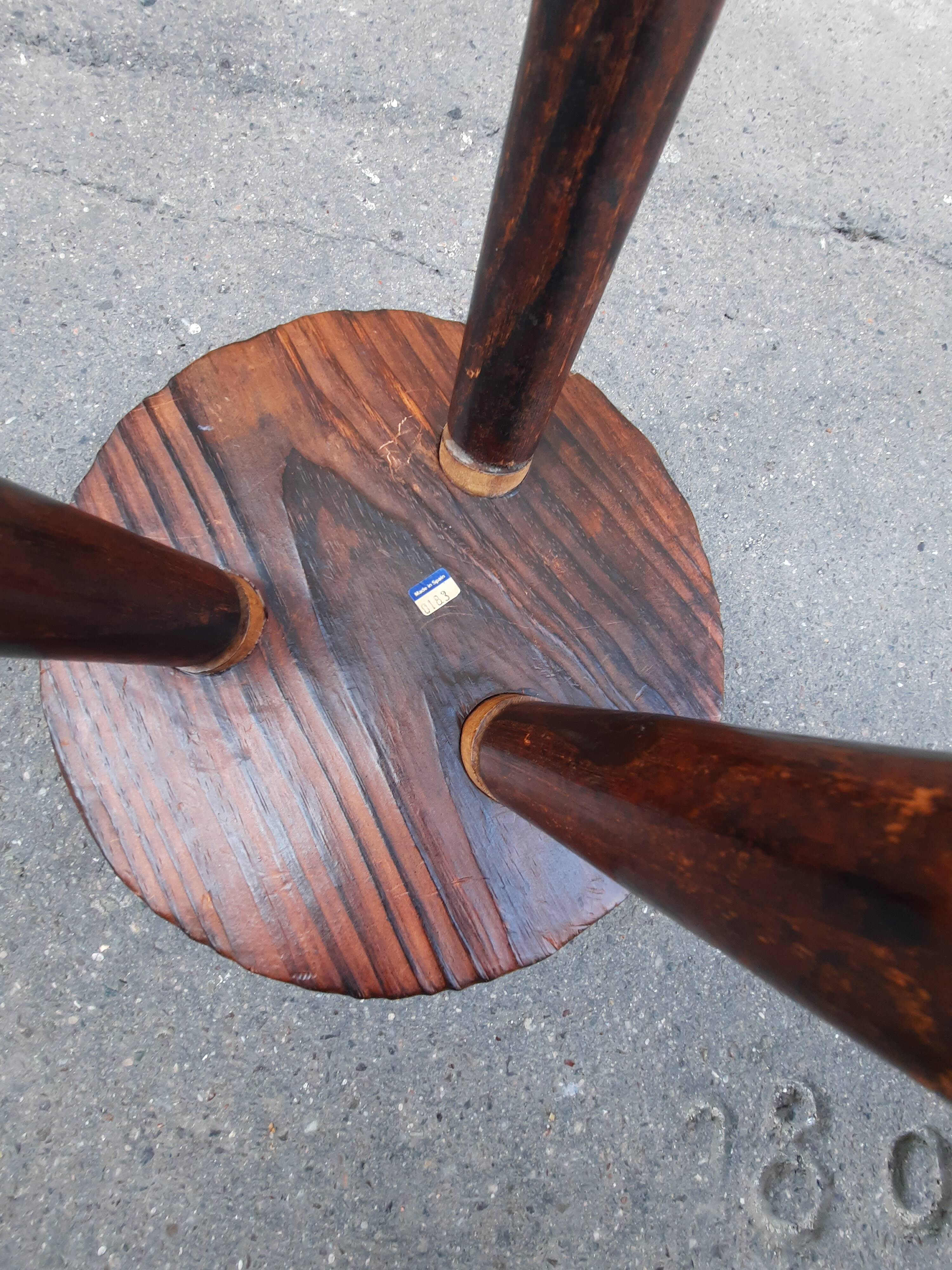 Tripod stool