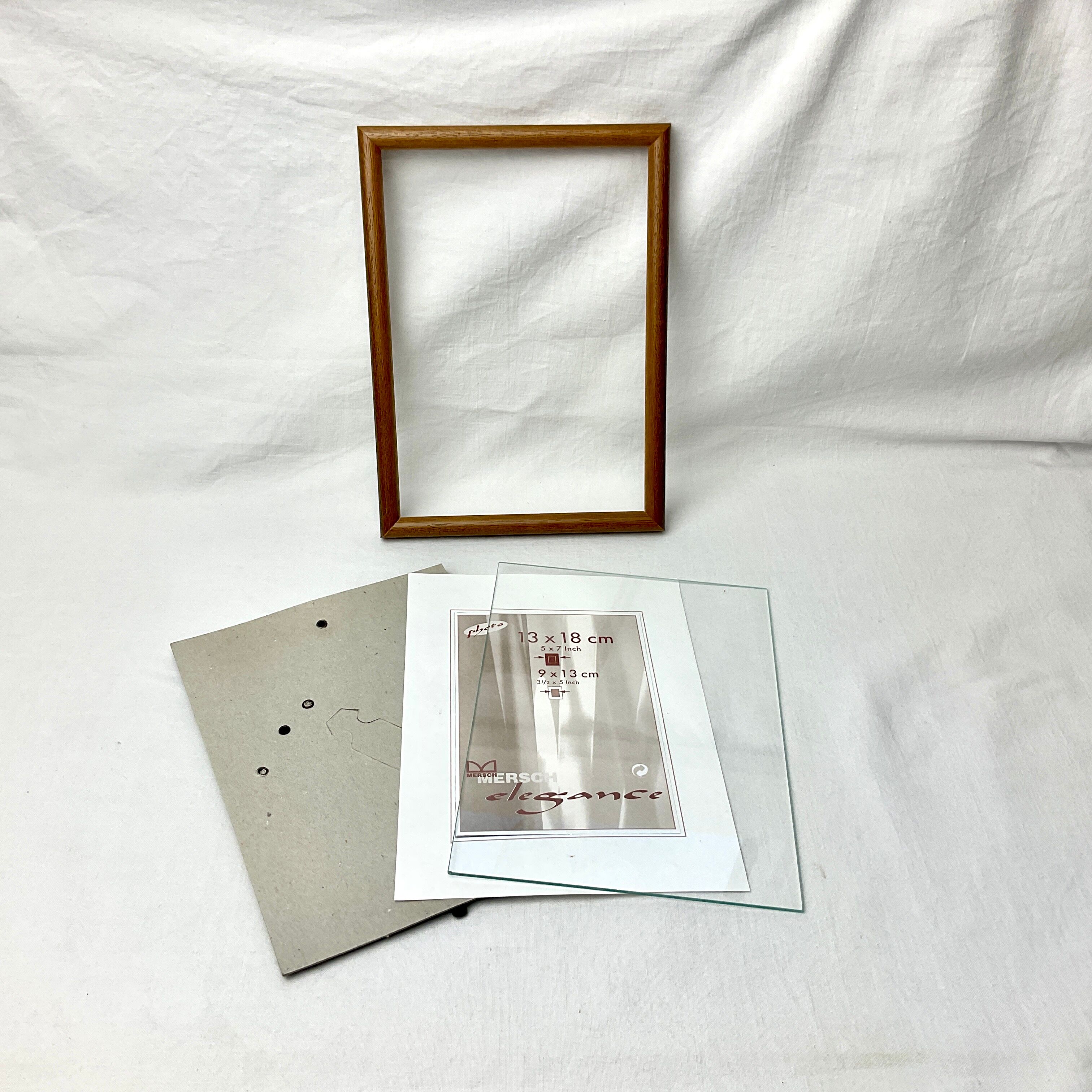 Wooden wall frame Mersch