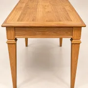 Flat desk – Louis XVI style – Solid oak and veneer – Restored