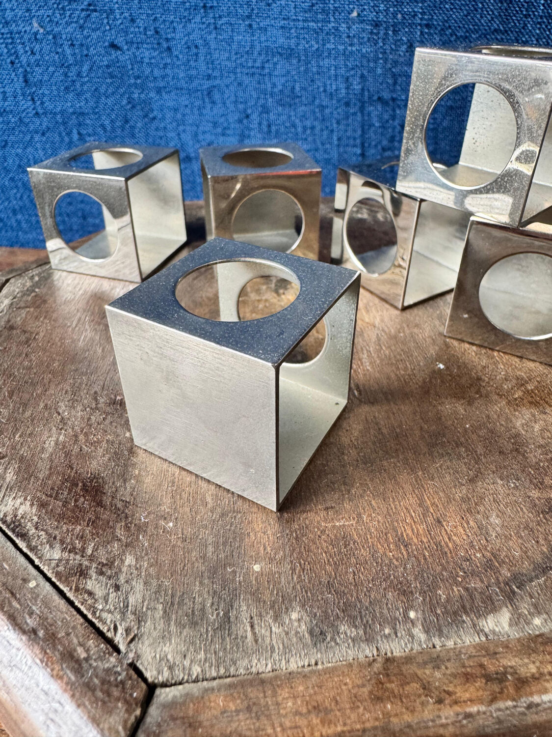 Set of 6 minimalist chrome steel candle holders from the 70s.