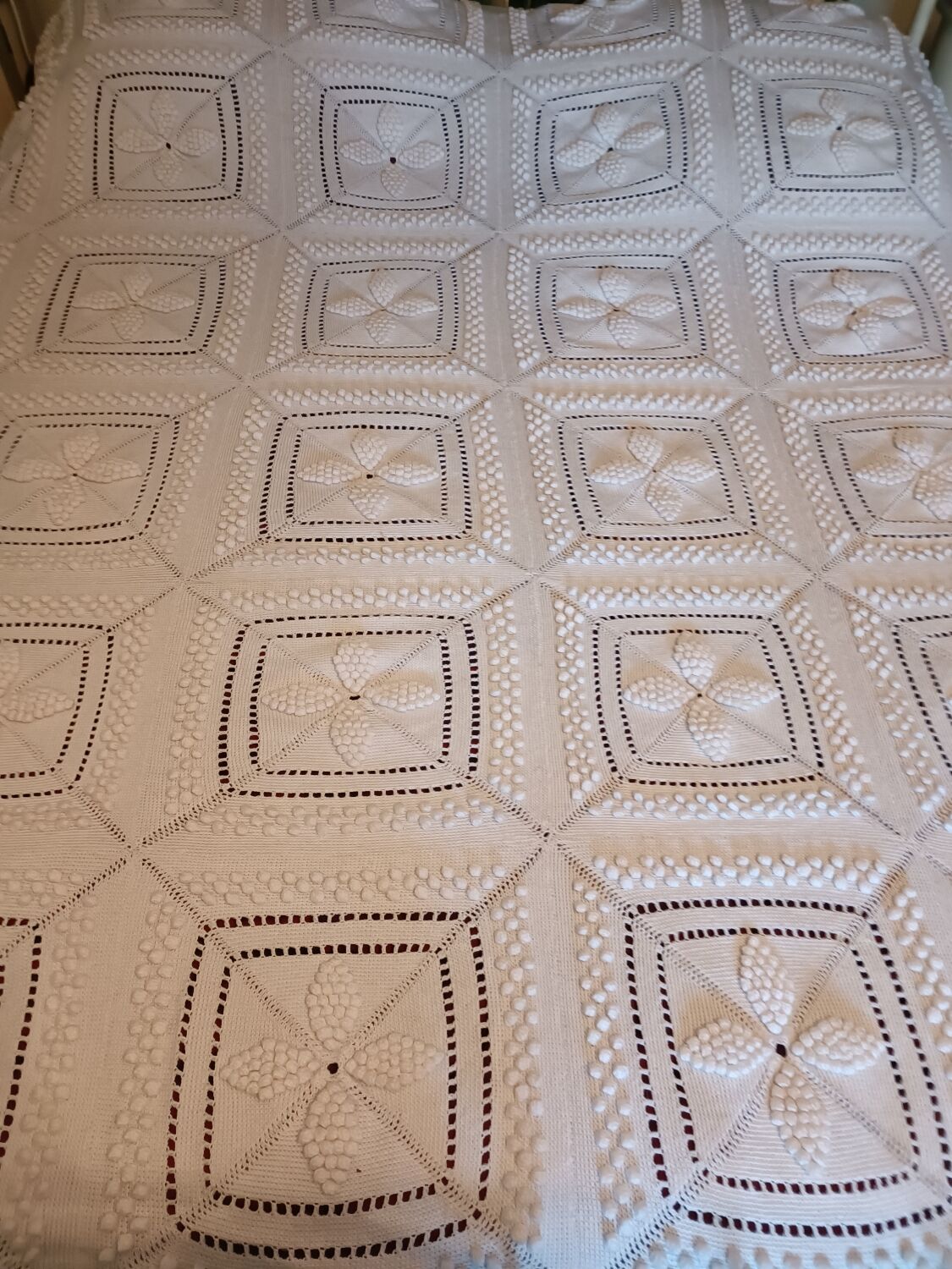 Hand-knitted blanket or plaid - wool