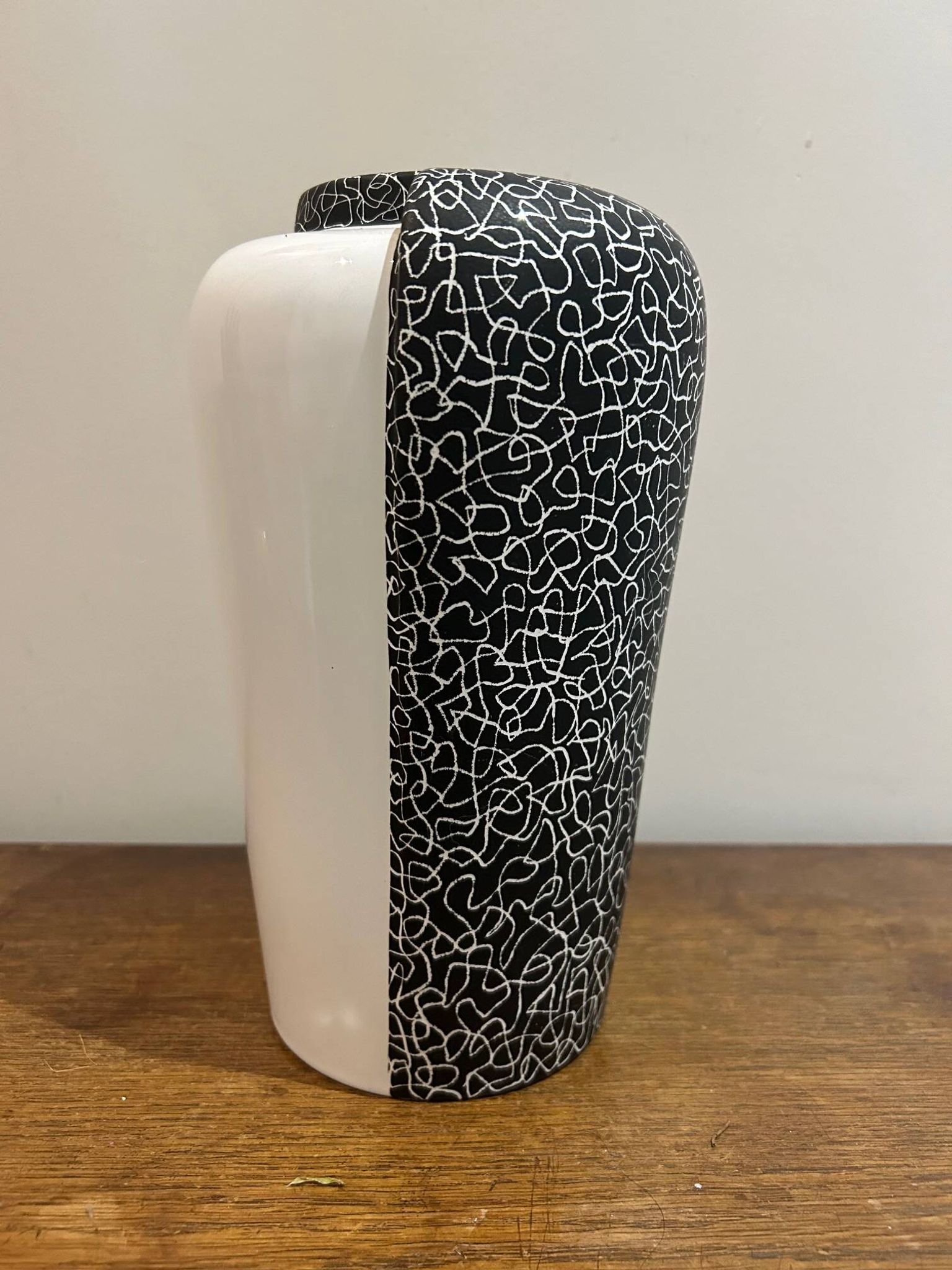 Vase Memphis
