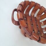 Braided ceramic bowl imitating leather