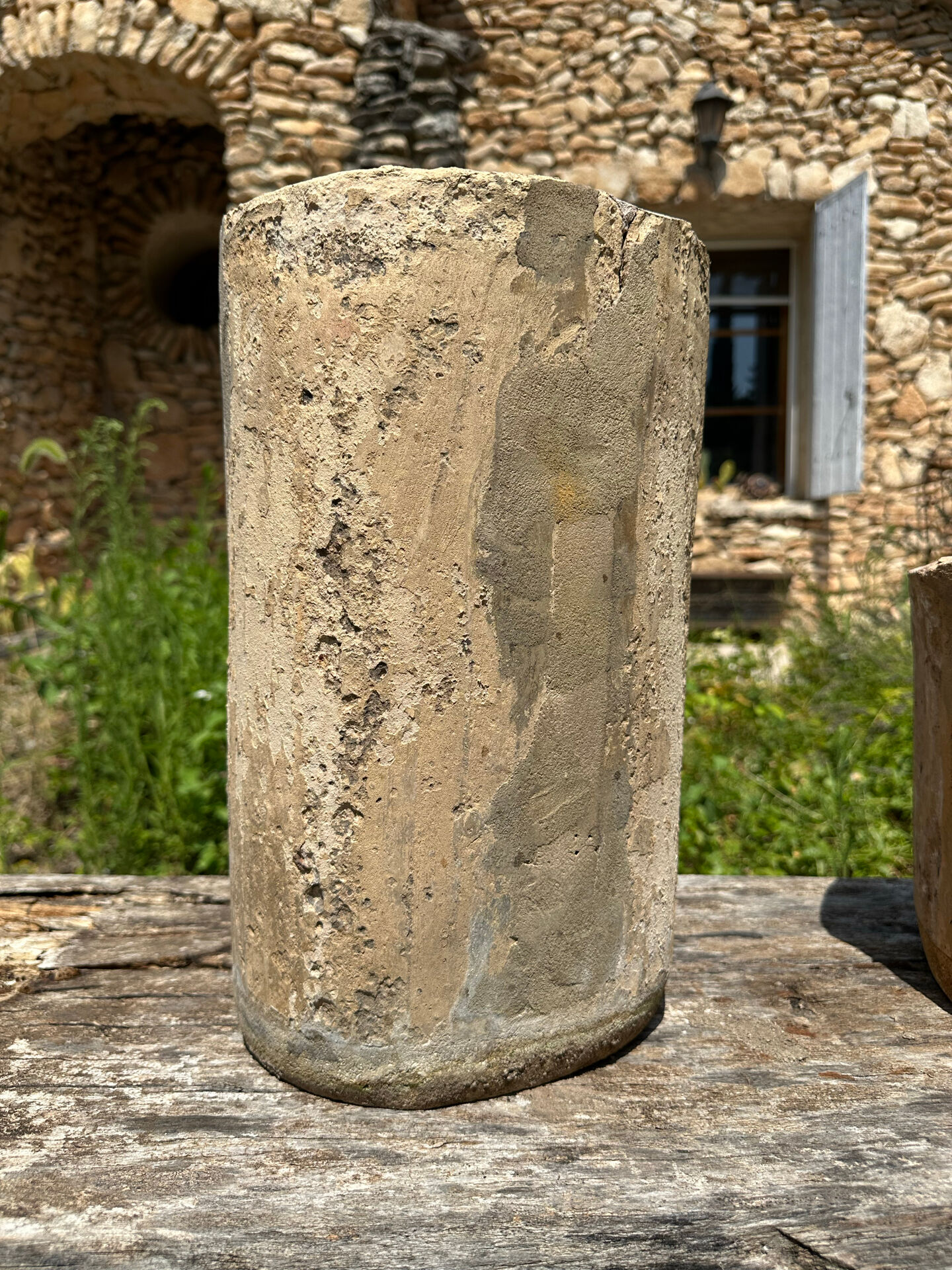 Pot in Provençal tiles