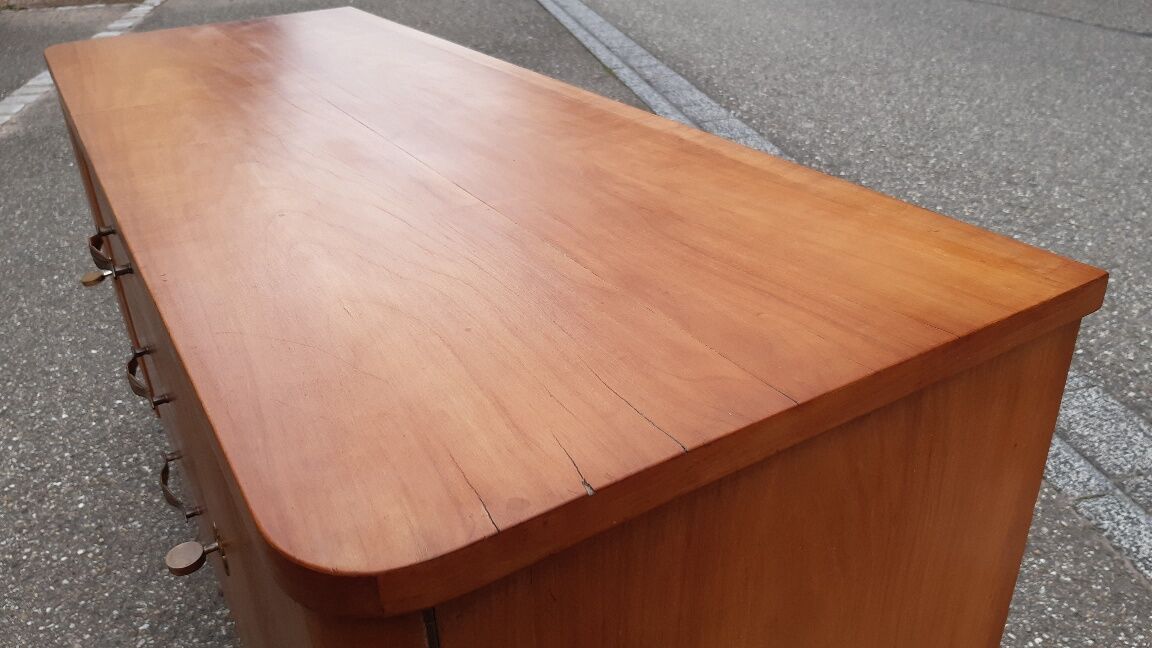 Vintage bass enfilade