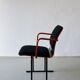Fauteuil noir et rouge par Yrjö Kukkapuro pour Avarte, Finlande, 1980
