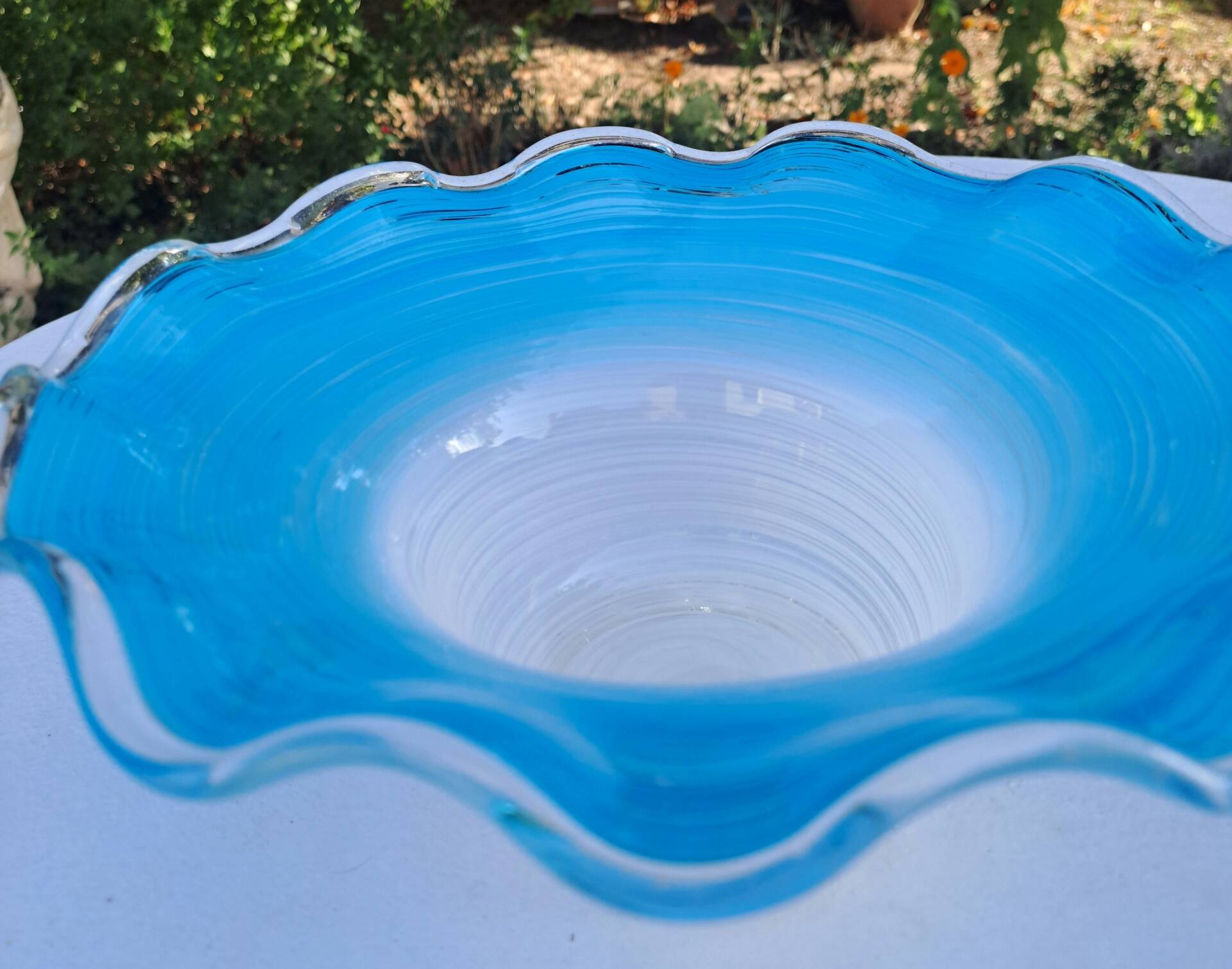 Coupe en verre soufflé filigrané Murano