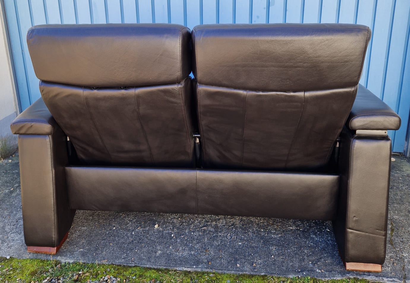 Stressless leather sofa
