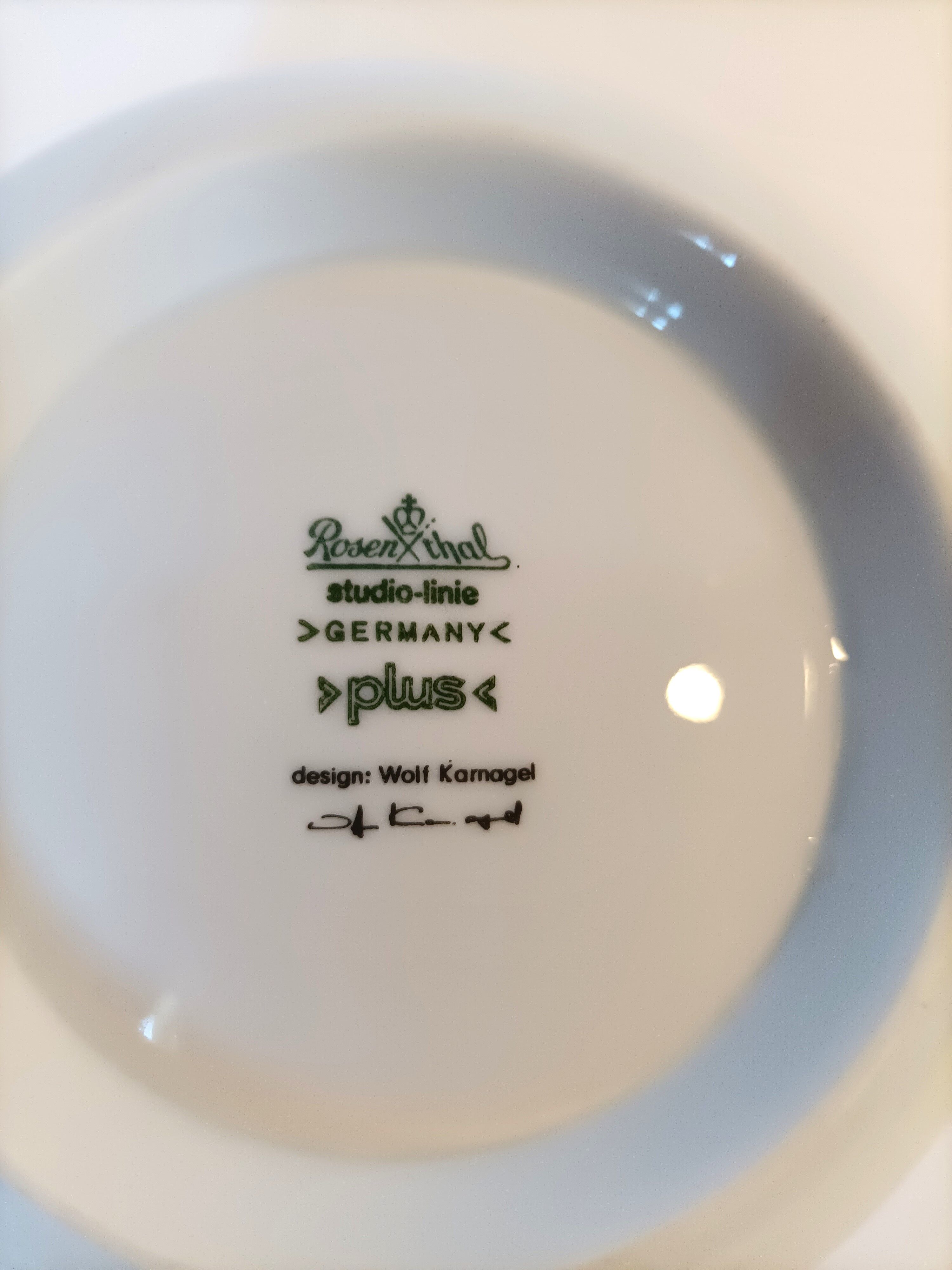 Wolf Karnagel porcelain soup bowl for Rosenthal Studio Line Germany 1970.