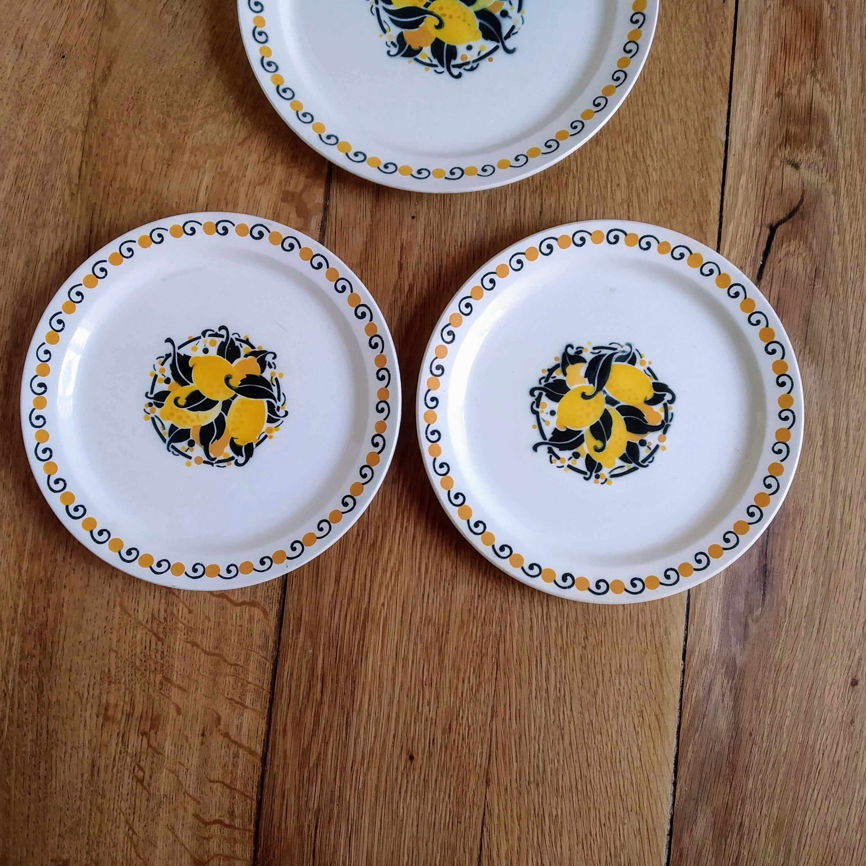 Capri plates