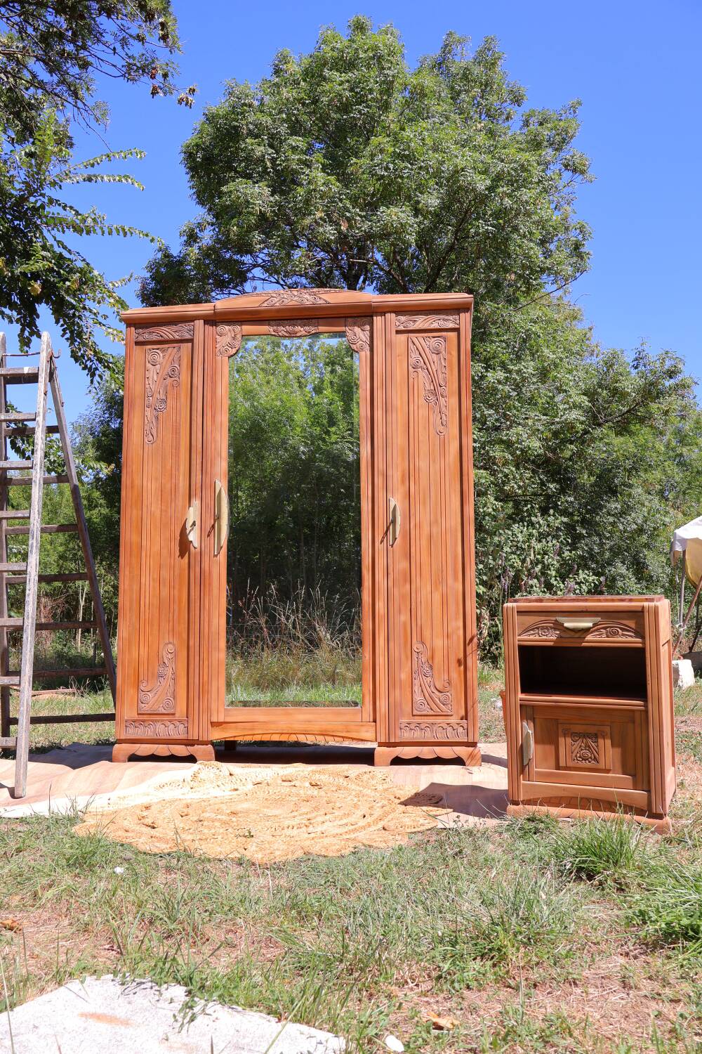 Art Deco bedside table/nightstand