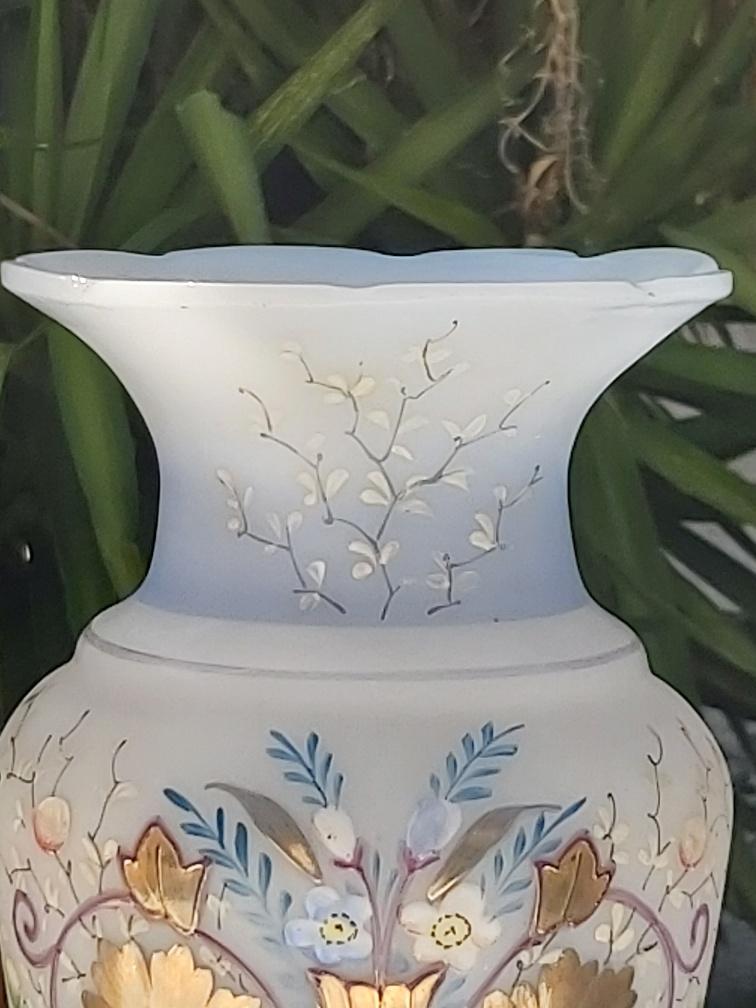 Paire de vases en opaline romantique Napoléon III