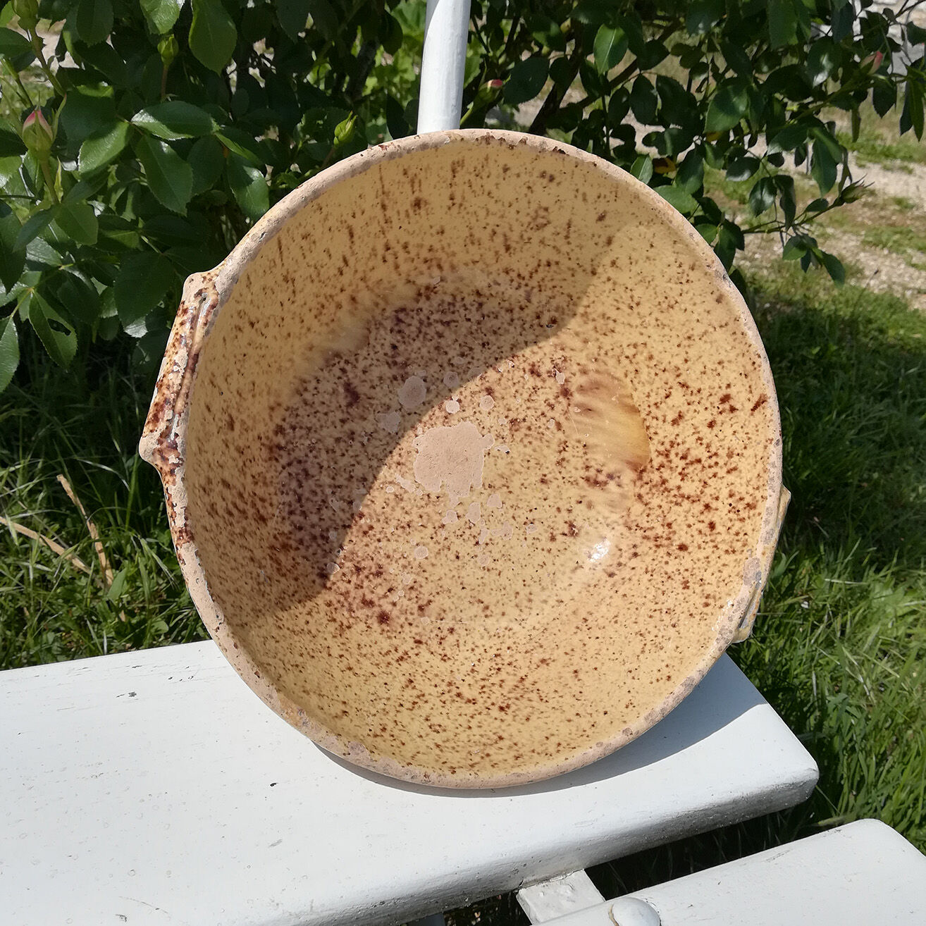 Etrepigney earthenware dish