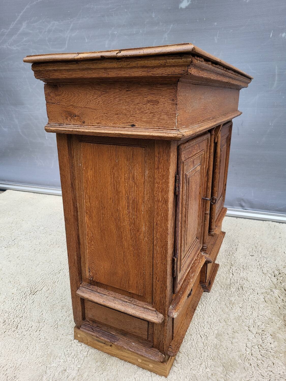 Meuble de sacristie 18e
