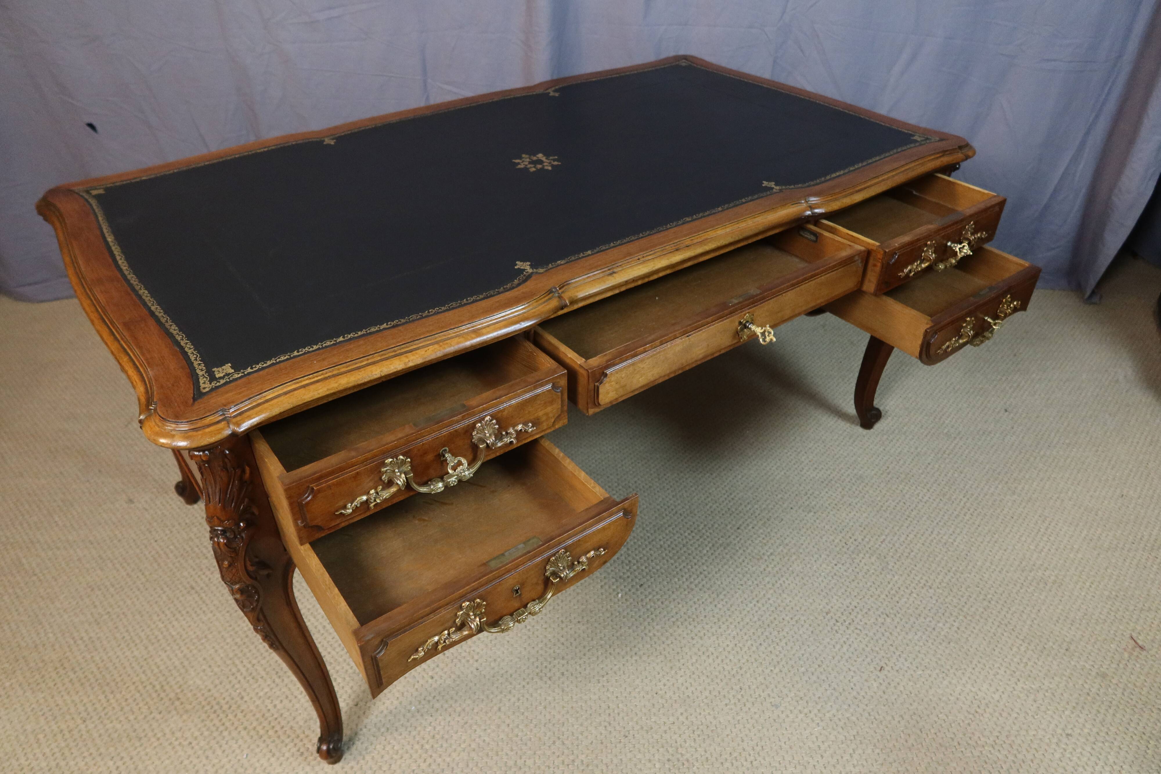 Louis XV desk