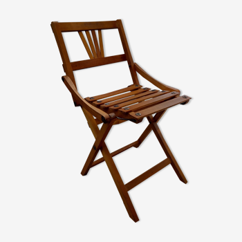 Wooden folding chair for children