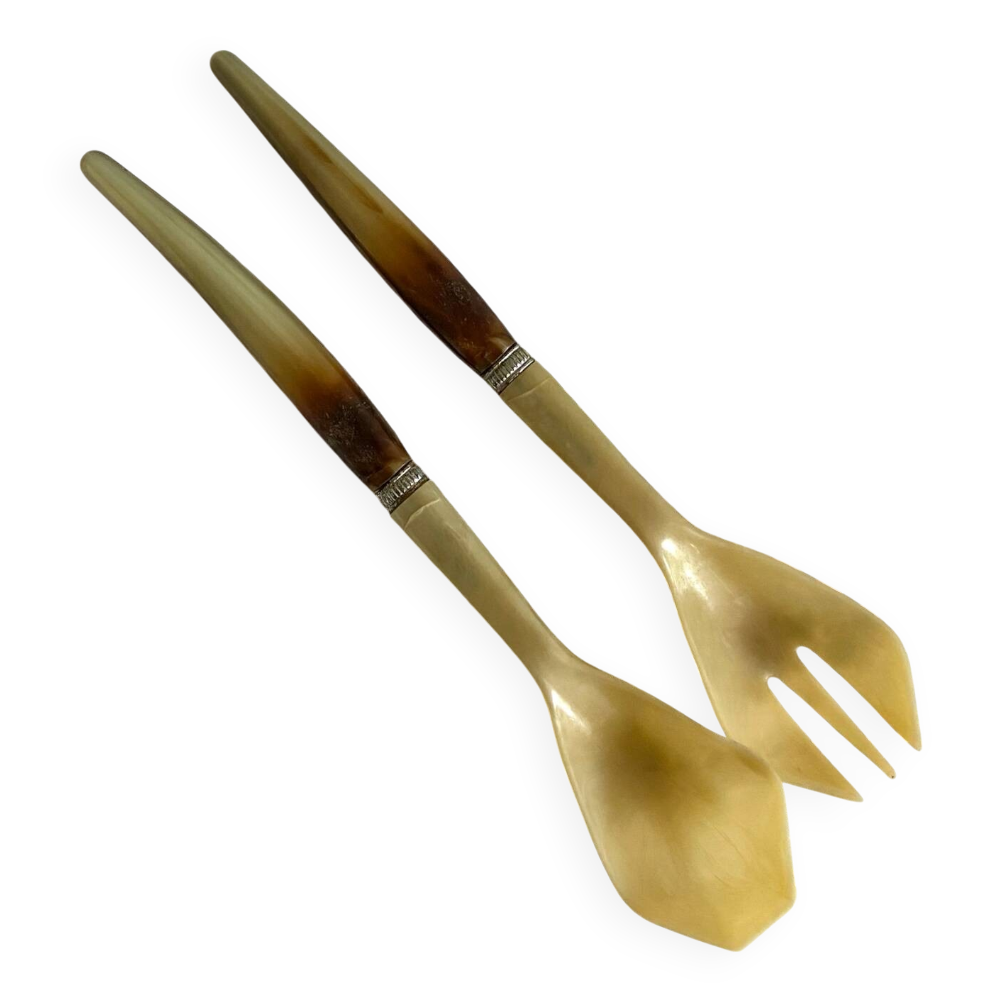 Horn salad servers