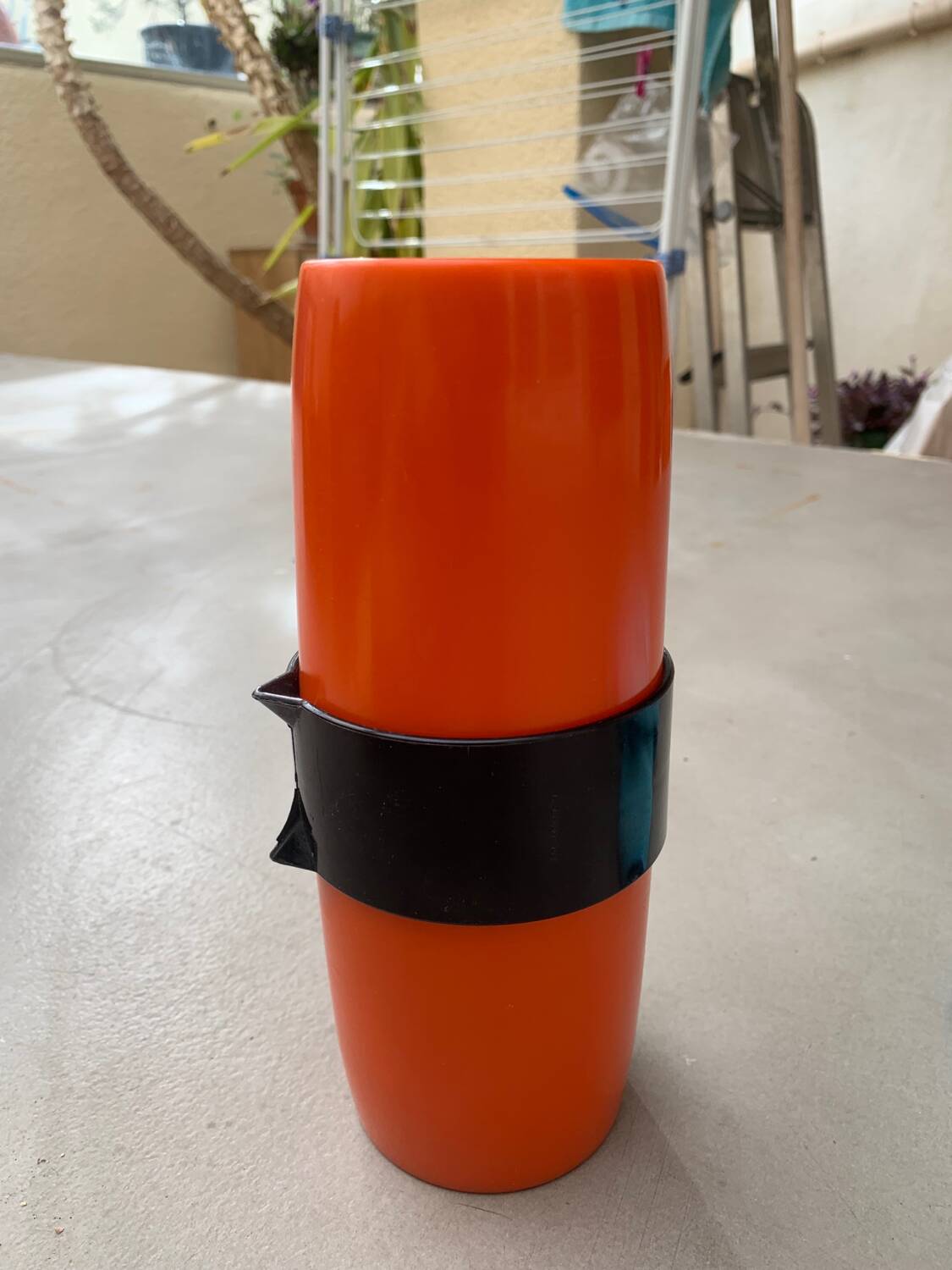 Citrus press and shaker