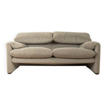675 MARALUNGA Sofa, Vico Magistretti, Cassina