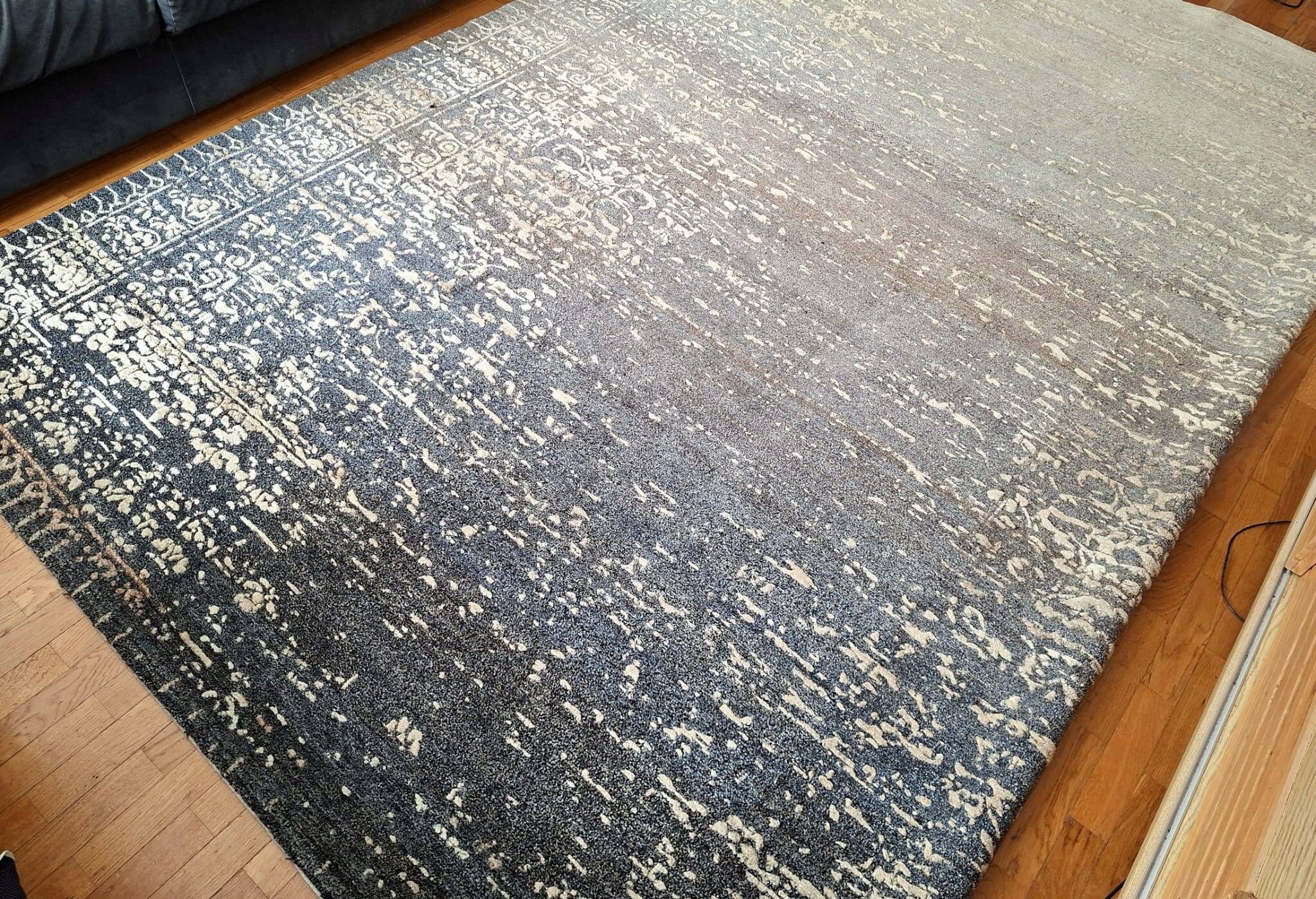 Jan Kath rug "Ferrara Stomped Reverse" 250 × 300 cm