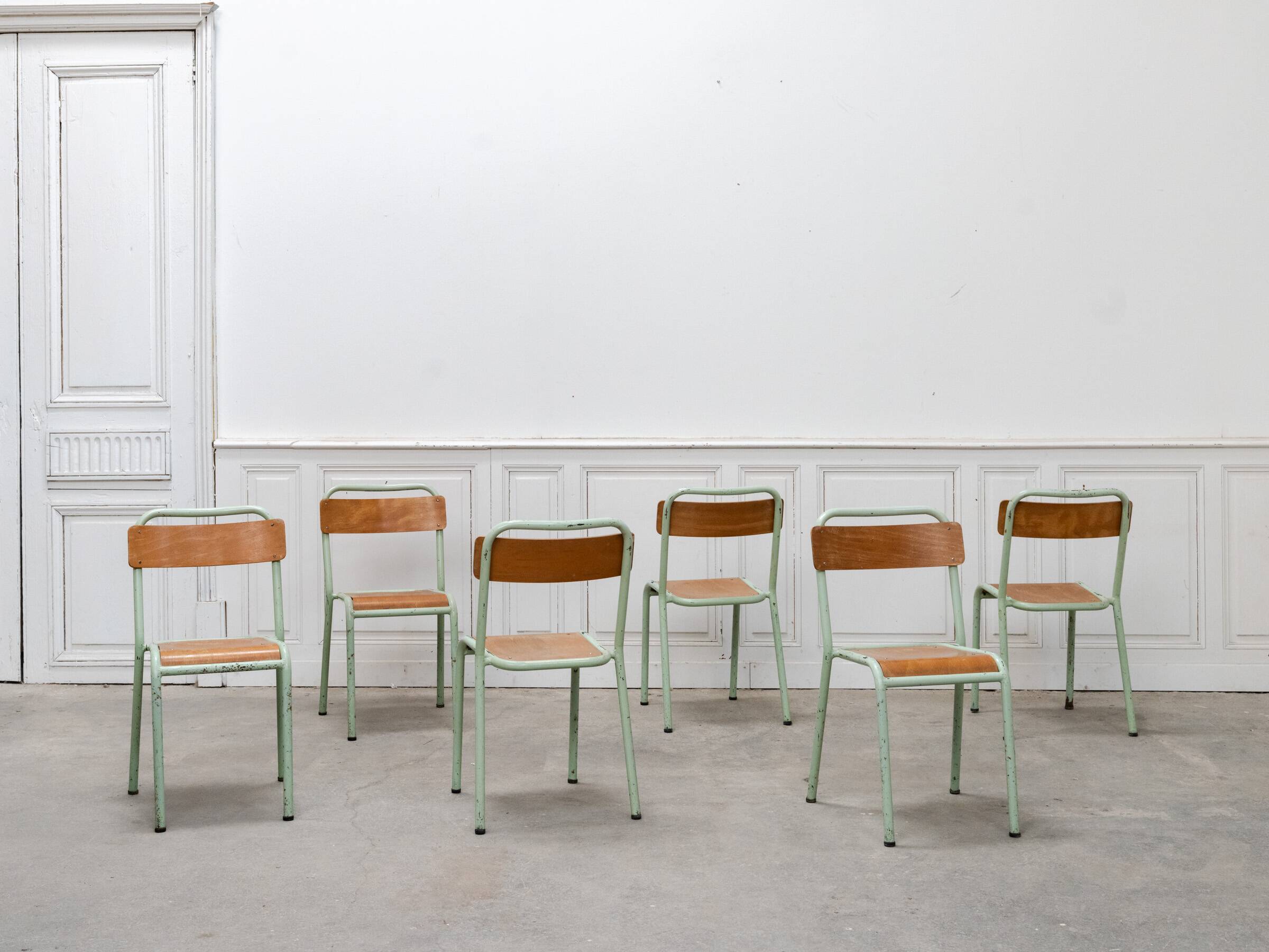 Lot de 6 chaises d’école Mobiltube turquoise 1950