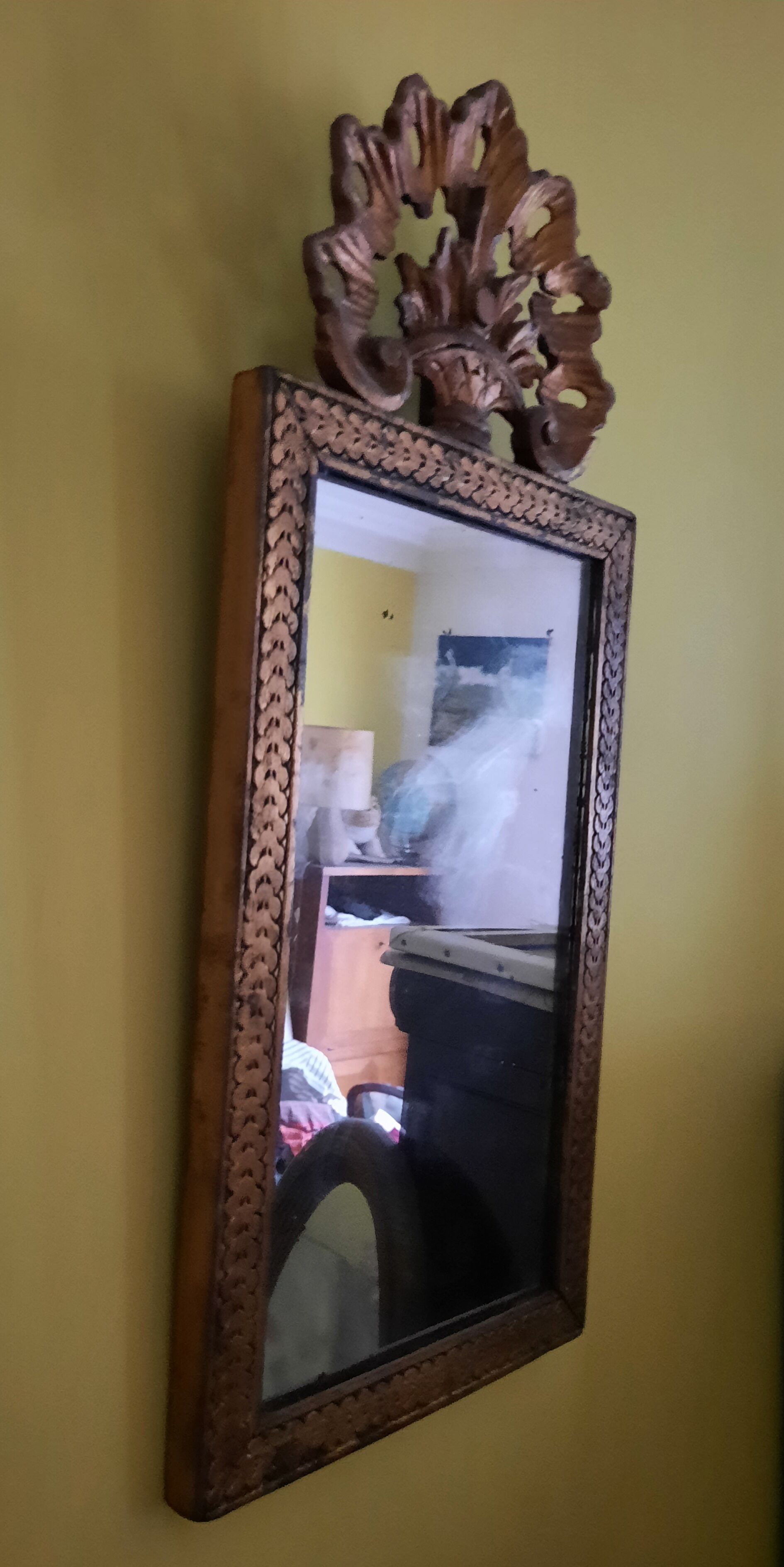 Mirror in Louis XVI style