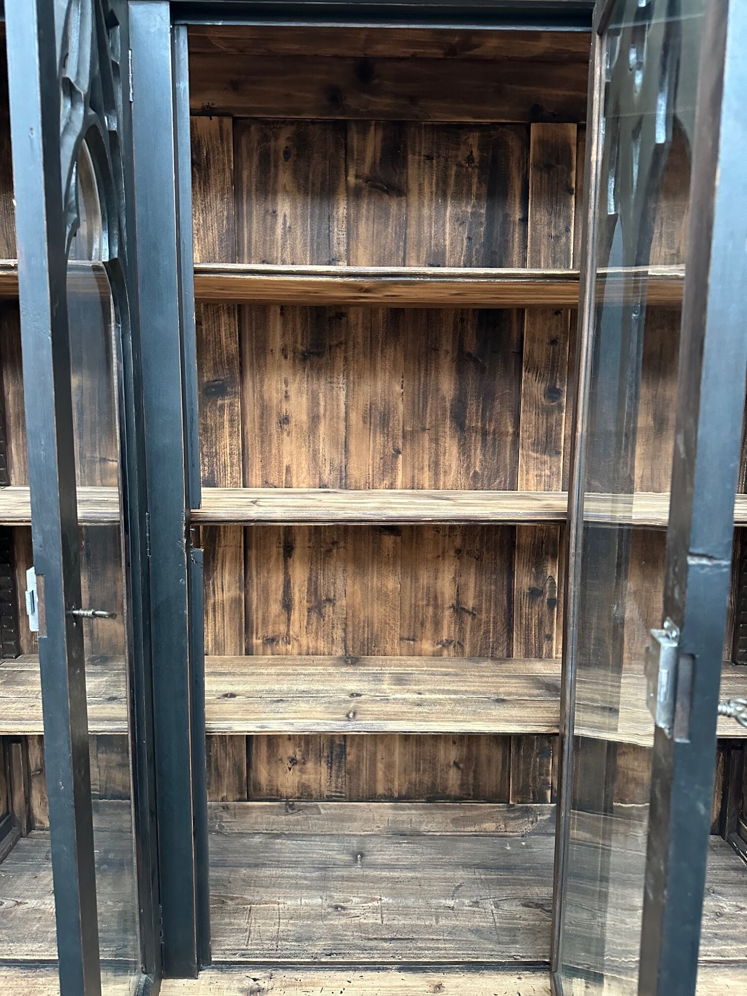 Early twentieth century oak bookcase