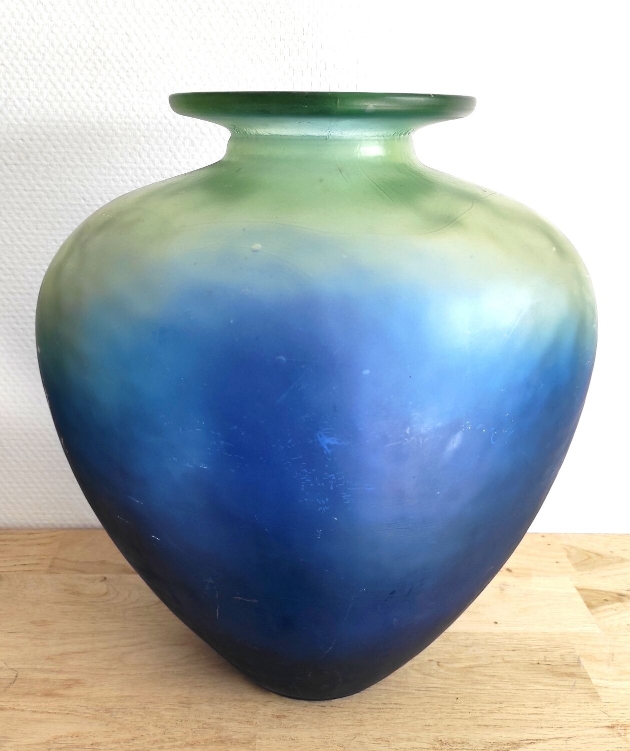 Bottle vase