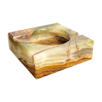 Empty ashtray onyx pockets