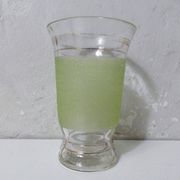 vase en verre granité vert et or Vintage