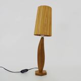 Sculptural lamp in carved oak wood, 70s 80s