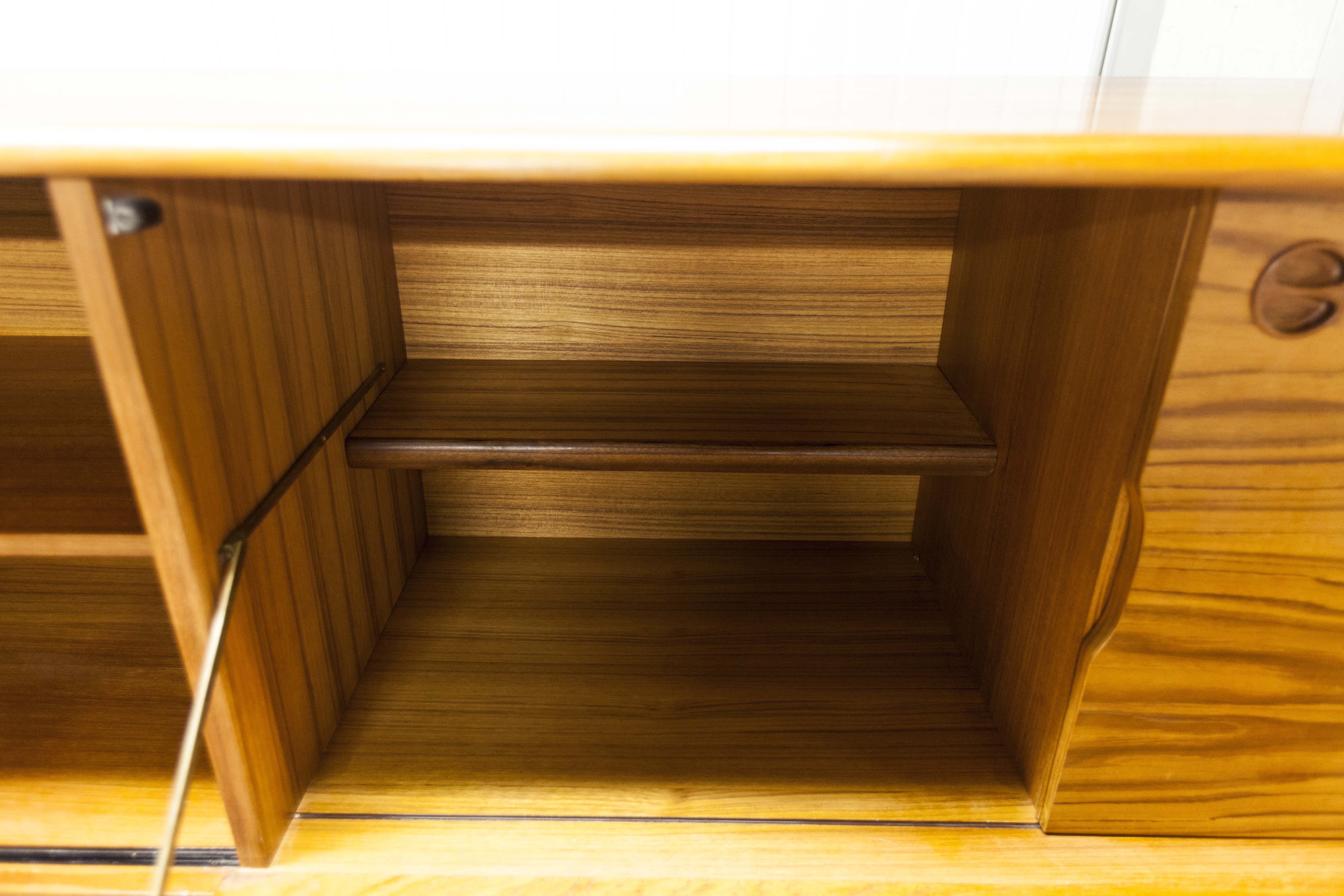 Scandinavian high enfilade 1960 solid teak