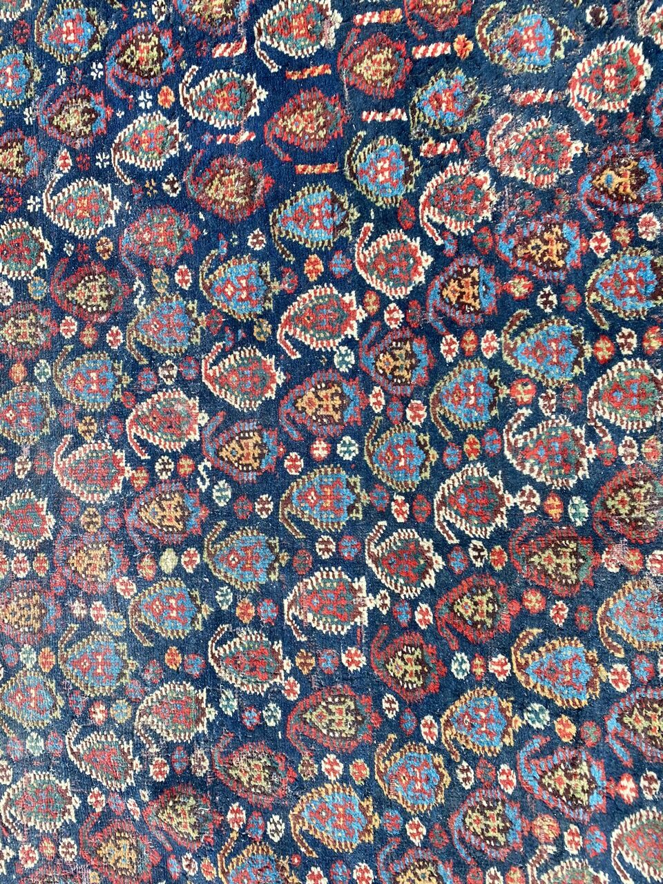 Pretty old Persian carpet of ghashghai handmade 177x328 cm