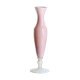 Vase en opaline rose