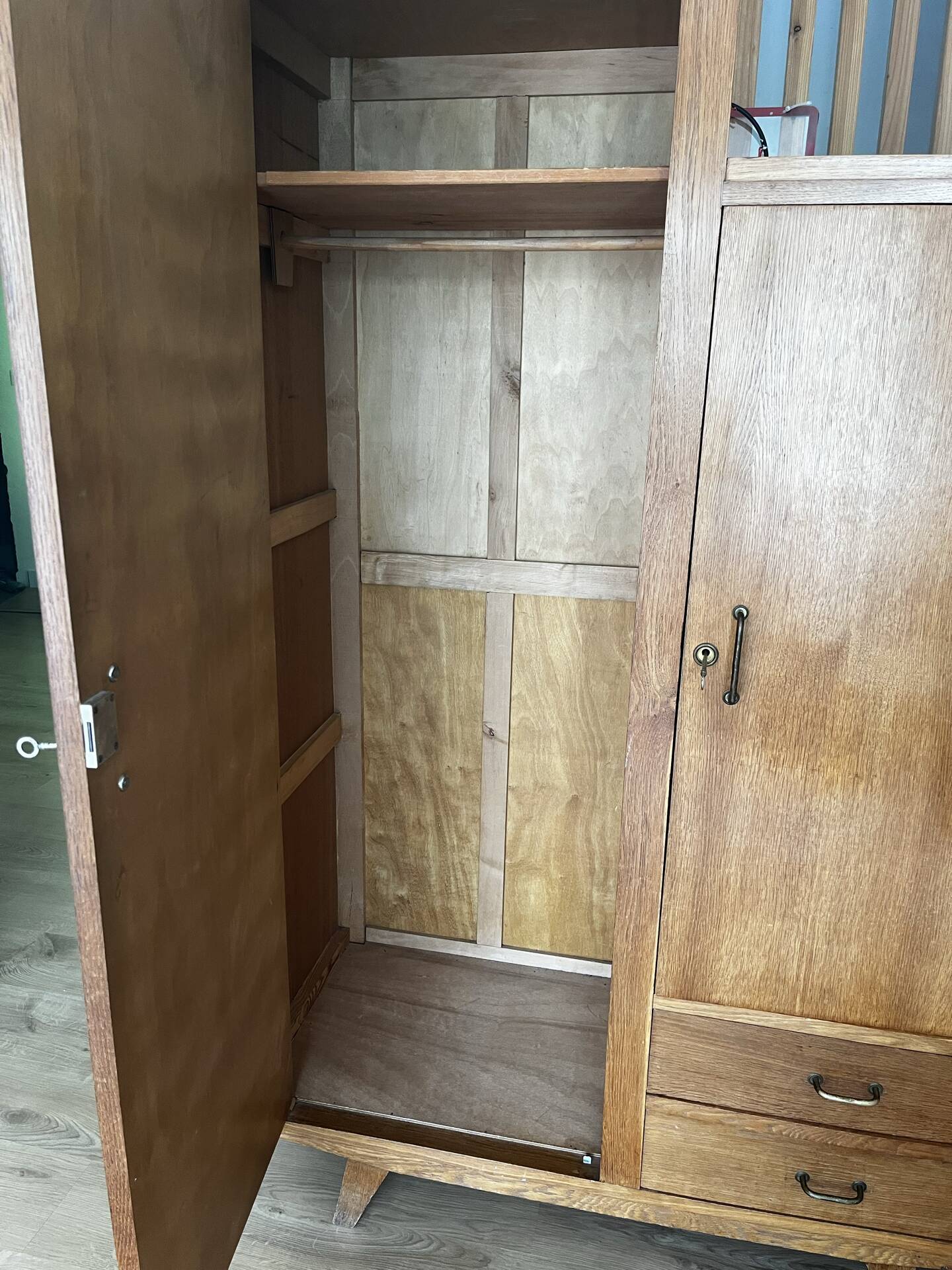 Armoire années 60